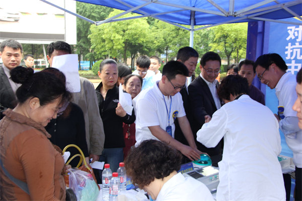 “对抗中风——控制H型高血压，我们在行动”上海市大型慢病防治公益项目正式启动